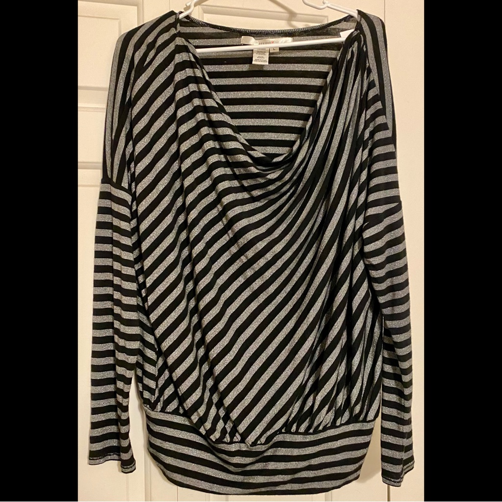 That Shirt For A Night Out Of Town Or Just A Casual Wear That Looks Dressy That Shirt For A Night Out Of Town Or Just A Casual Wear That Looks Dressy